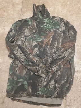RedHead Camo Long-Sleeve Tee in Green, Brown and Black
